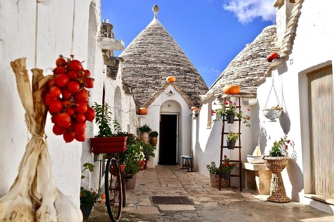 Alberobello & Matera : Private Tour from Bari - Matera free time: lunch on your own and craft-shop browsing