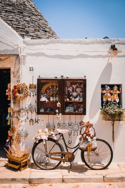 Alberobello: Private or Group 2-hour Walking Tour - The guide experience: stories that make questions worth asking