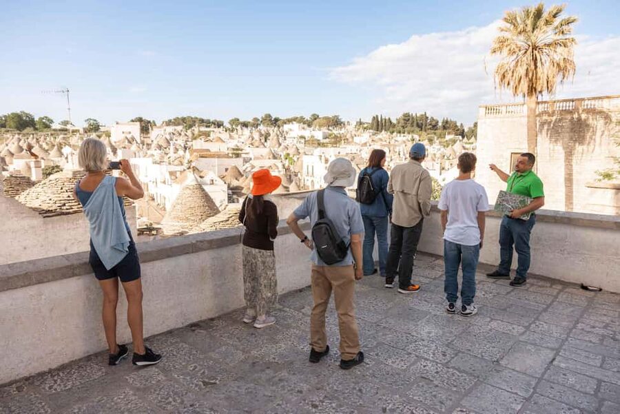Alberobello: Walking Tour among Trulli Houses with a Local - Who this tour fits best