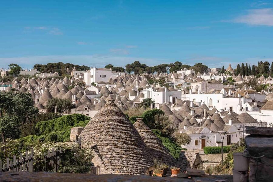 Alberobello: Walking Tour among Trulli Houses with a Local - Trulli and UNESCO: why this walk feels different