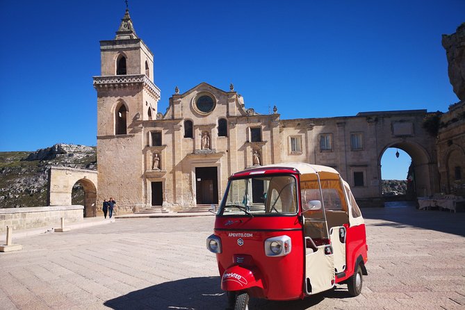 Ape tour Matera - Guided tour in ape calessino - Piazza Duomo: quick exterior plus optional interior time