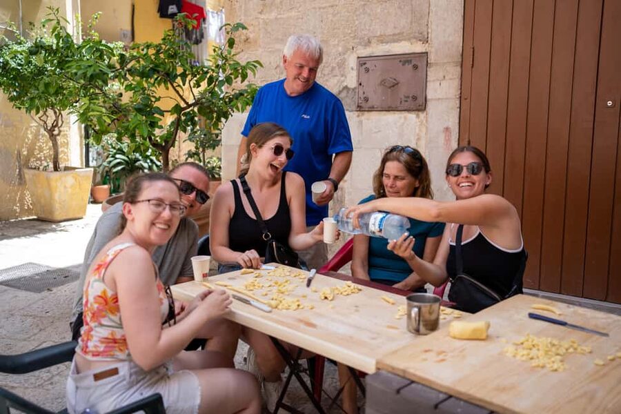 Bari: Bike Tour & Pasta Making Experience - Pedaling through Bari: St. Nicholas, squares, Swabian Castle, St. Sabino