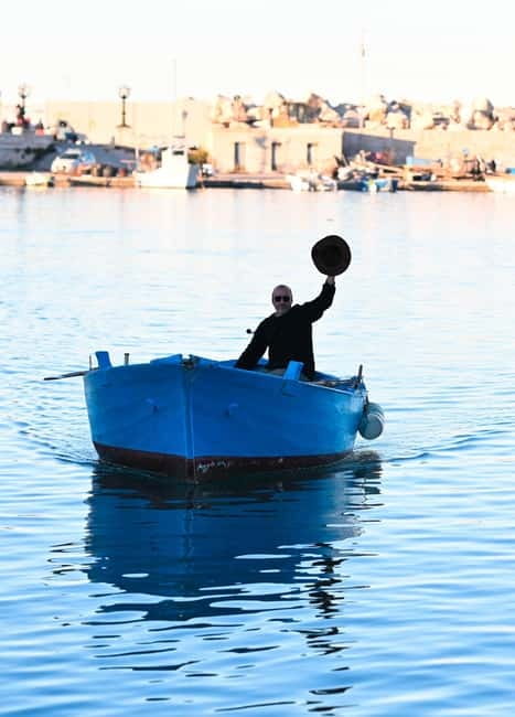 Bari: Boat trip over "Gozzovigliando", fishermen boat - Price and value: what $51.24 buys you here