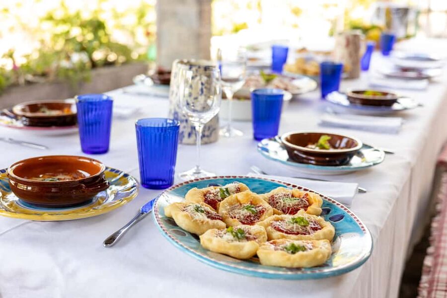 Bari: Dining Experience at a Local's Home - A real Bari front door: how this becomes a home-cooked story