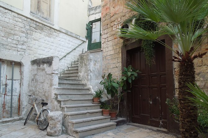 Bari Food and History Private Tour - Tiered Pricing - Bari Vecchia alleys: where food culture runs the street