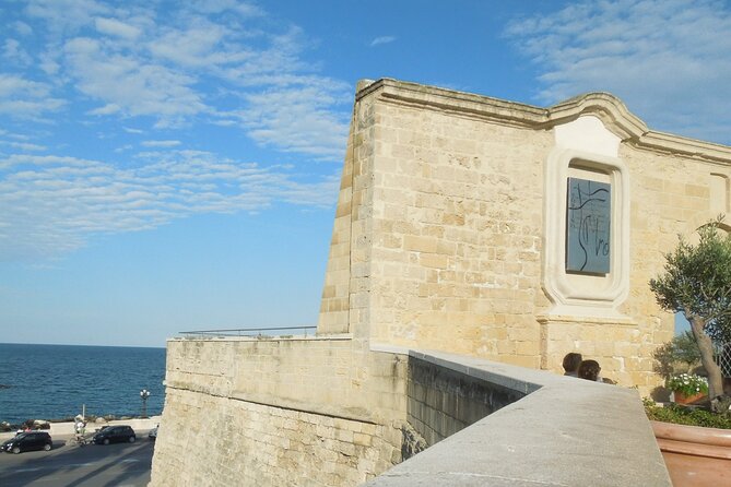 Bari Food and History Private Tour - Tiered Pricing - Basilica San Nicola and the crypt relics