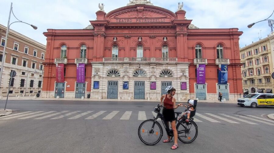 Bari: Guided e-bike tour of seafront & old town - Bari Vecchia lanes: traditions, street pasta-making moments, and old-city pacing