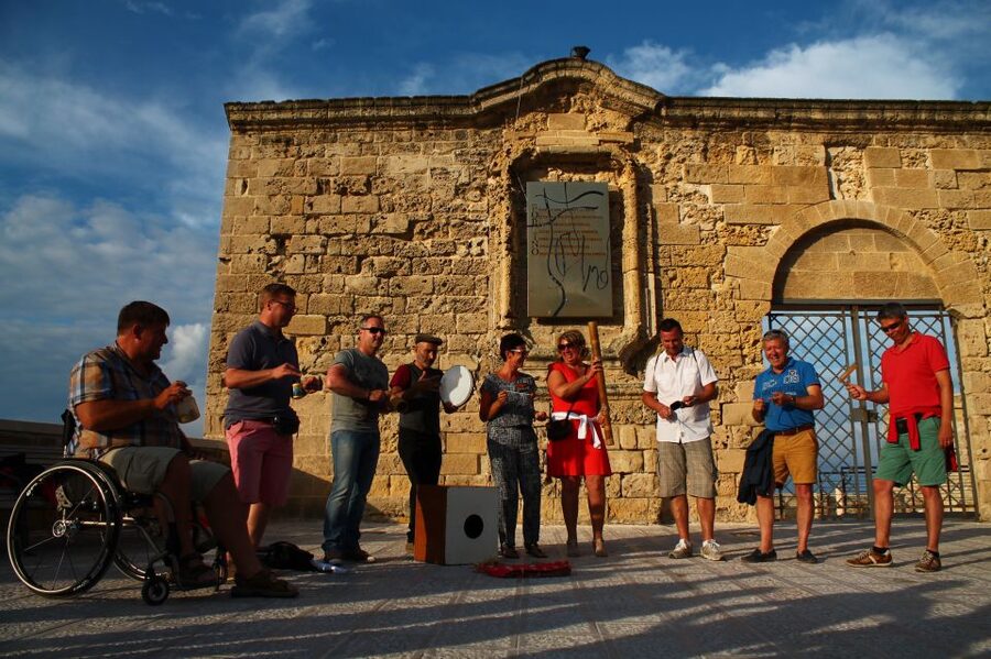 Bari: Guided Walking Tour - Pace, group size, and the practical tips that help