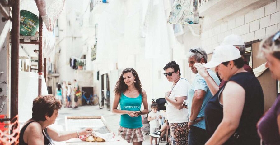 Bari: Guided Walking Tour - Should you book this Bari guided walking tour?