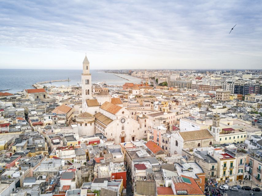 Bari: Guided Walking Tour with A Special Treat - Piazza Ferrarese and Piazza Mercantile: the market-to-morning-coffee story