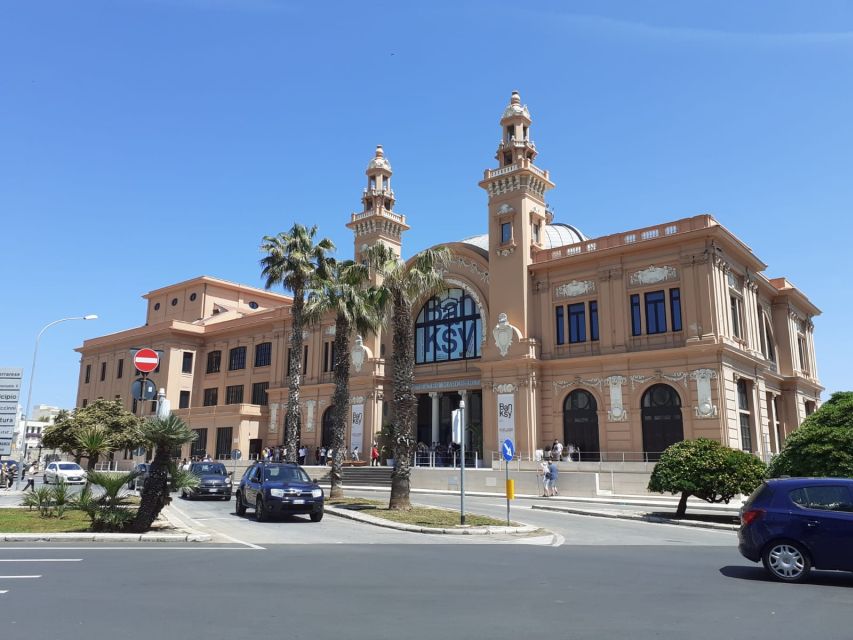 Bari: Old City Highlights Walking Tour - Getting oriented in Bari’s old center in 2.5 hours