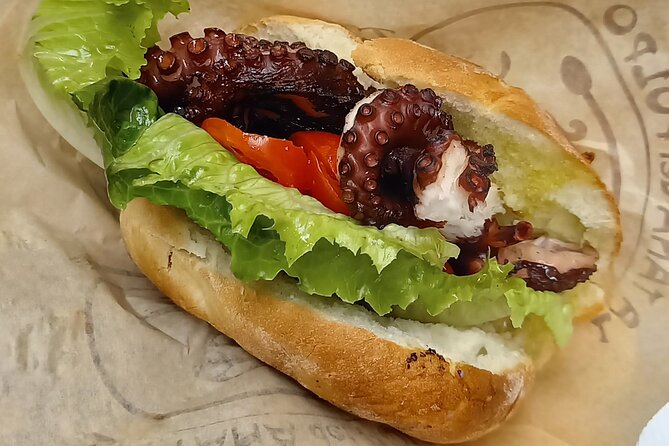 Bari’s Ultimate Street Food Tour - Small Group by Do Eat Better - Corso Vittorio Emanuele II and the octopus sandwich: the Adriatic angle