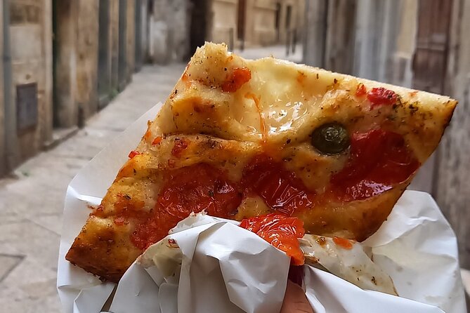 Bari’s Ultimate Street Food Tour - Small Group by Do Eat Better - Cattedrale di San Sabino area and focaccia barese: the signature first bite