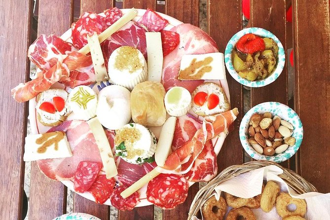 Bari Street Food Tour by Rickshaw - Basilica San Nicola: a pilgrimage landmark for more than one faith