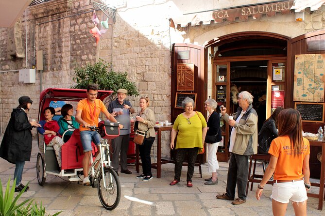 Bari Street Food Tour by Rickshaw - Castello Normanno Svevo: views, art, and plaster casts