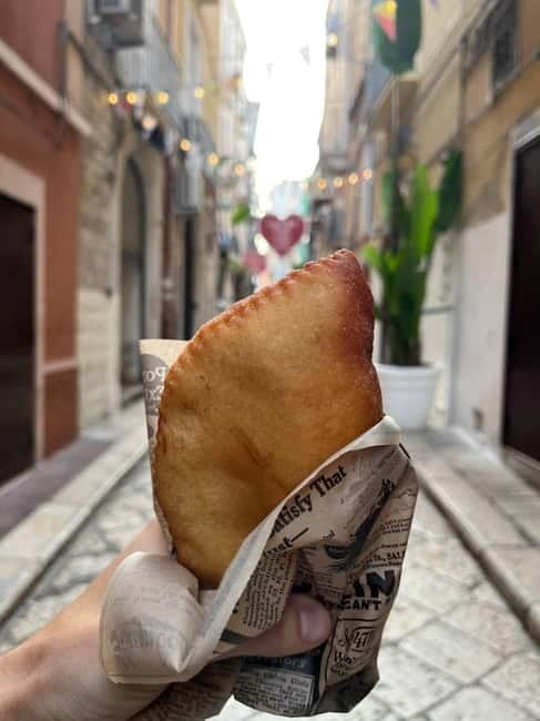 Bari: The Ultimate Street Food Tour with a Local - Why Bari street food tastes like real local life