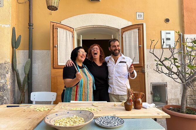 Bari Walking Tour with Pasta Experience - Key things to know before you go