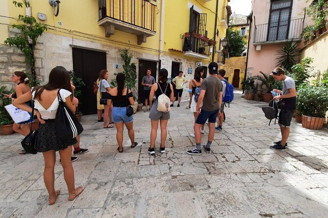 Barletta Walking Tour - Santa Maria Maggiore: Romanesque-gothic with an underground twist
