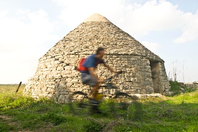 Bike Tour into the nature around Castel del Monte - What happens during the 3 hours (and why the timing works)