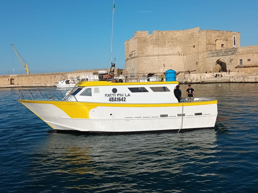 Boat tour in Monopoli and Polignano a mare - Polignano caves and Lama Monachile inlet: photos plus the best swim stop