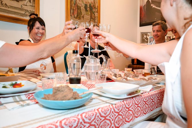 Cesarine: Home Cooking Class & Meal with a Local in Bari - A private cooking class in a Bari home (not a studio)
