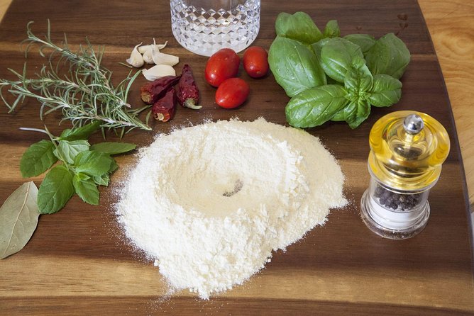 Cesarine: Home Cooking Class & Meal with a Local in Bari - Meeting point in Bari: easy to reach, then back again