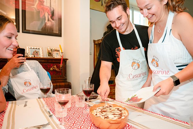 Cesarine: Market Tour & Home Cooking Class in Bari - The taste test: local wines with your meal