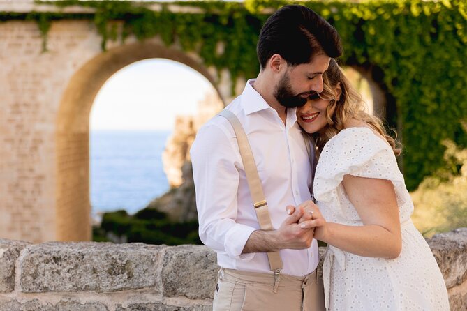 Couple or family photo shoot Polignano a Mare - How the session supports couples, engagements, and families