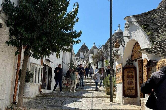 Day Trip to Alberobello and Matera from Bari with shared transfer - The day’s timing: how 10 hours plays out