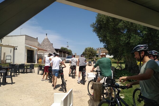 Ebike tours: the villages of Valle d'Itria and tasting of typical products - Riding the Apulian Aqueduct Cycle Route through Valle d’Itria