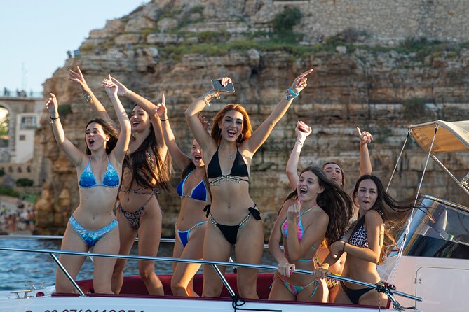 Exclusive 1.5-Hour Boat Party in Polignano a Mare - Meeting point and timing: a small detail that saves stress
