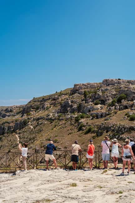 From BARI: Tour of Matera and Alberobello by private bus, visit 2 UNESCO sites - FAQ