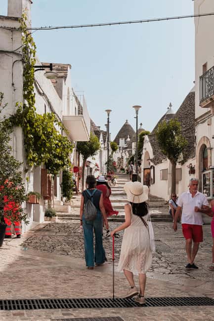 From Polignano a Mare: Guided Tour of Alberobello - The Polignano to Alberobello van: simple, timed, and made for an afternoon