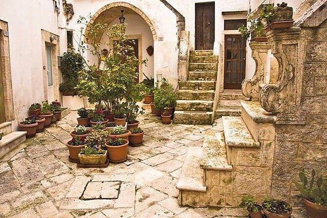 Full-day tour Alberobello & Locorotondo & Polignano a Mare & Bari - Polignano a Mare: 1 hour of freedom for coffee or ice cream