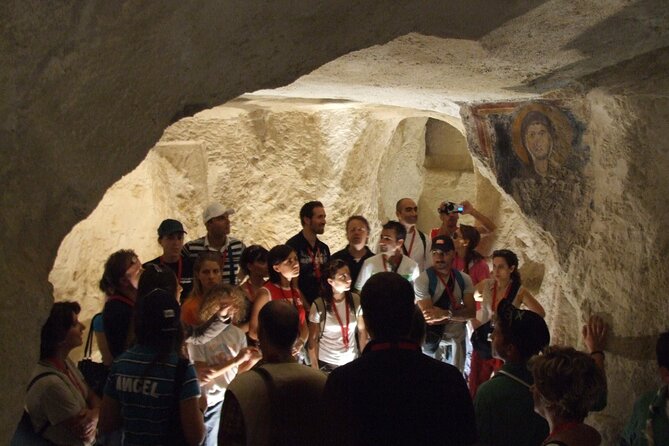 Guided Tour to the Sassi of Matera in Spanish - Chiesa dello Spirito Santo: rock architecture with medieval fresco clues