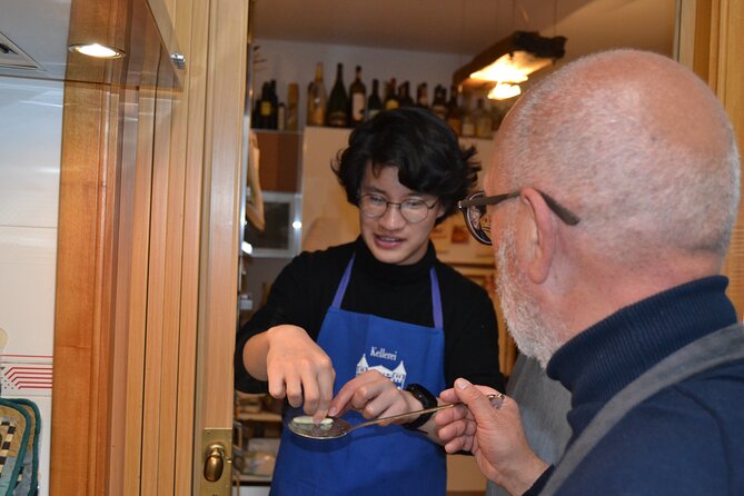 Home Restaurant Made In Slow Food Matera - Cook with us! - A Matera home kitchen beats a restaurant script