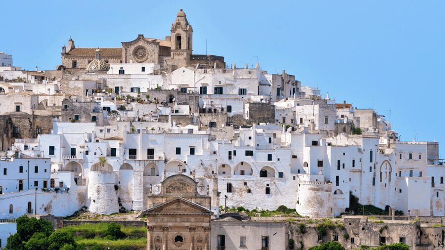 Itria Valley: Polignano, Ostuni, and Locorotondo, from Bari - Locorotondo’s circular streets and the world of cummerse