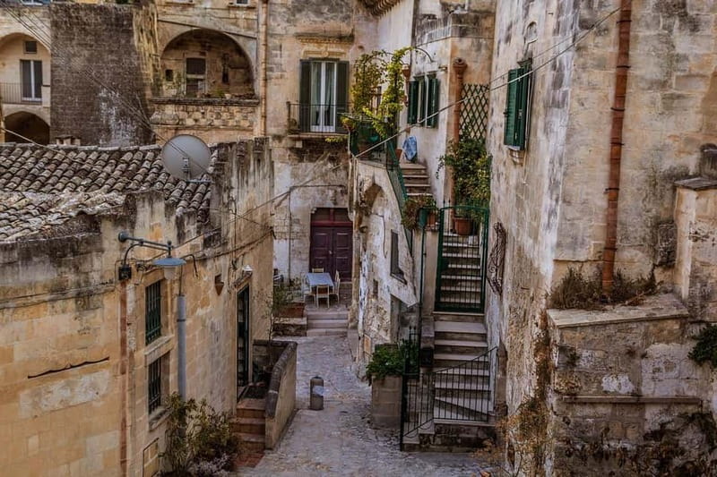 Matera & Alberobello: Private UNESCO Heritage Tour - Matera’s Sassi: Walking a cave city with context