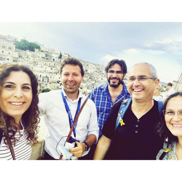 Matera: Caves and Rock Churches Walking Tour in English - Piazza S. Pietro Caveoso start: getting oriented fast