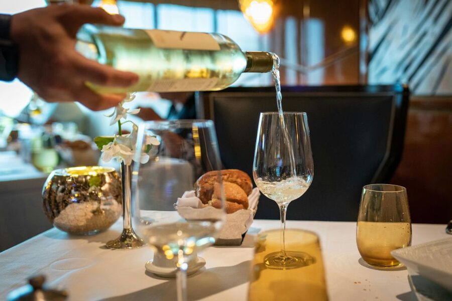 Matera: Exclusive Wine Tasting Experience with Food Pairings - Key highlights worth showing up for