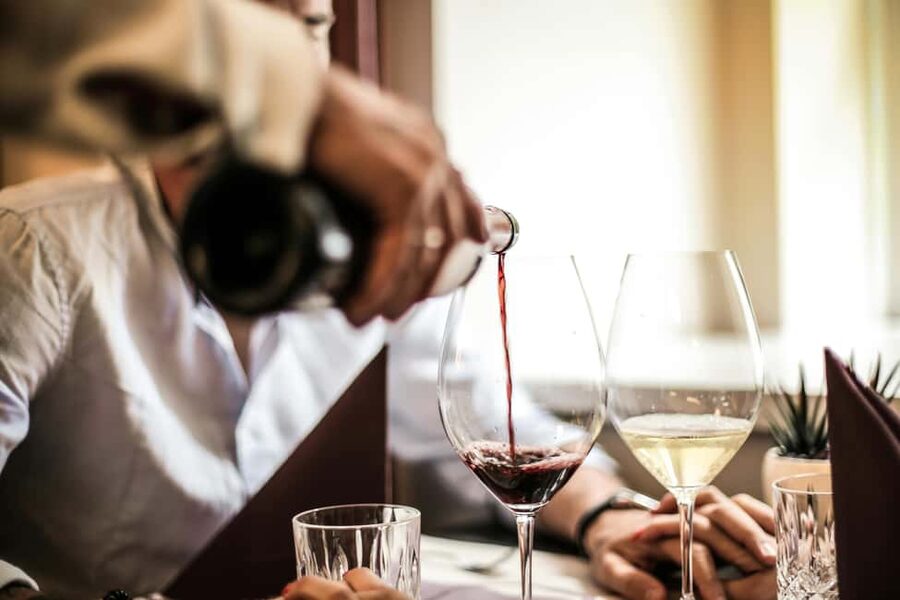 Matera: Exclusive Wine Tasting Experience with Food Pairings - Optional Olive Oil: A Small Add-On With Big Tasting Lessons