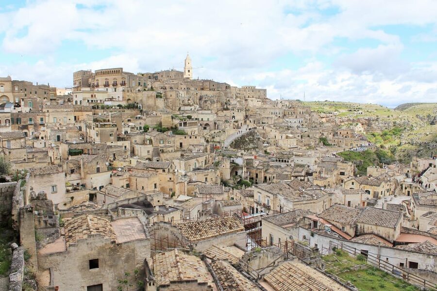 Matera: Guided City Center Tour with Cave Churches & Houses - First Step: Ferdinandea Fountain to Passi nei Sassi