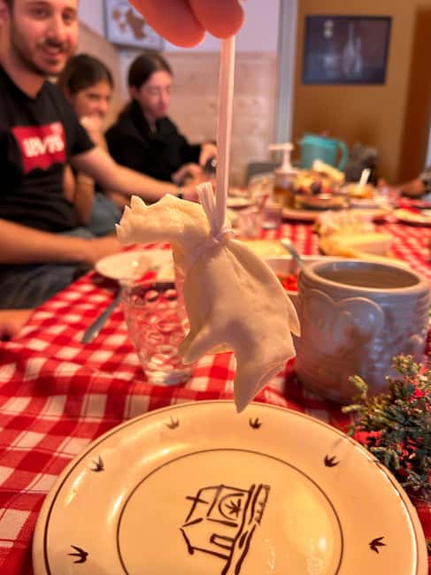 Matera: Mozzarella and Cheese tasting with a Cheesemaker - Mozzarella stretching and hands-on production: the skill behind the stretch