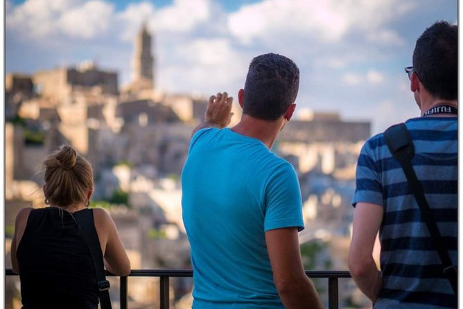 Matera's Sassi Walking Tour - History & Culture - Getting Oriented in Matera: Meet at Seekers Viaggi, Finish at Palazzo Lanfranchi