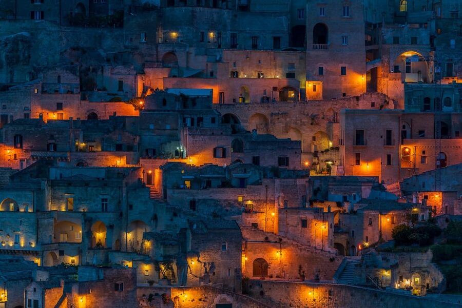 Matera: sunset walking tour on the Murgia Park - Following the ravine line to Belvedere Murgia Timone