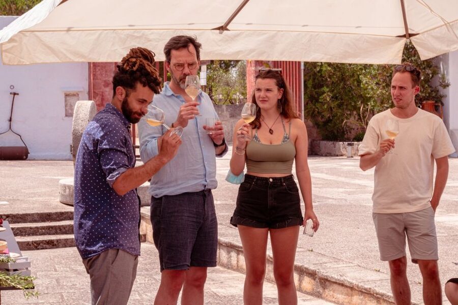 Monopoli: Parco Rurale Tour with Tasting of 3 Apulian Wines - Masseria Spina in Monopoli: why this Parco Rurale walk feels different