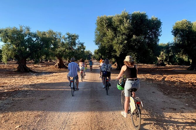 Monopoli's Countryside by Bike - Stop 5: Church of Santa Maria del Suffragio (Purgatorio) and the Mummies