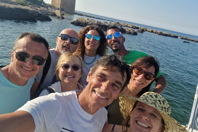 Monopoli Shared tour by Gozzo boat to the Polignano caves - Polignano’s Small Coves and the Sea Notes Moment