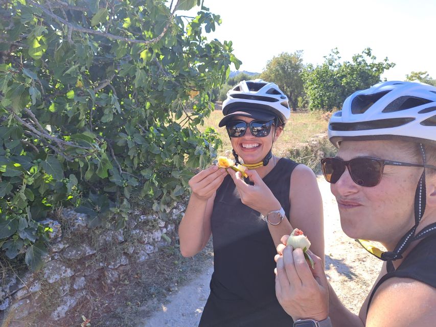 Ostuni: Guided e-bike tour to rock village & olive trees - Pace, safety, and what to wear (especially after rain)