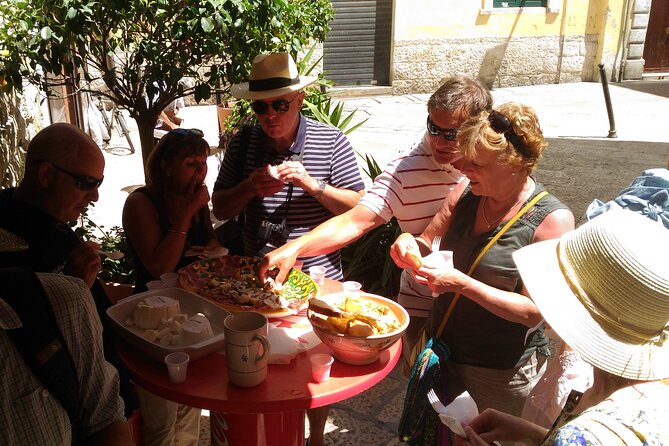 People of Bari unusual guided tour - Fish Market Moments, Espresso Breaks, and Neighborhood Hangouts